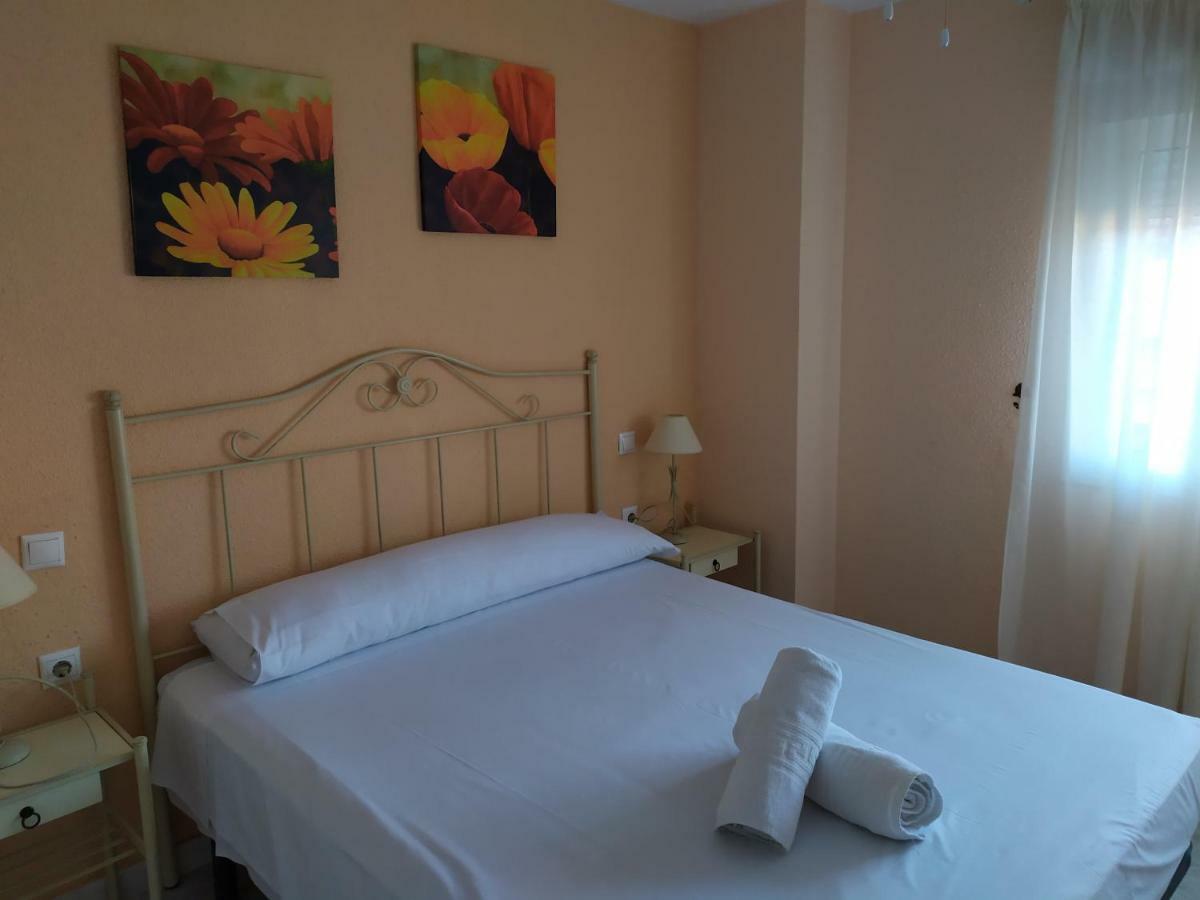 Fuengirola Puerto Sun&Beach Bagian luar foto